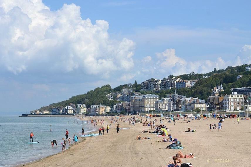 La Reine Des Plages Cls Deauville Trouville-sur-Mer Exteriér fotografie