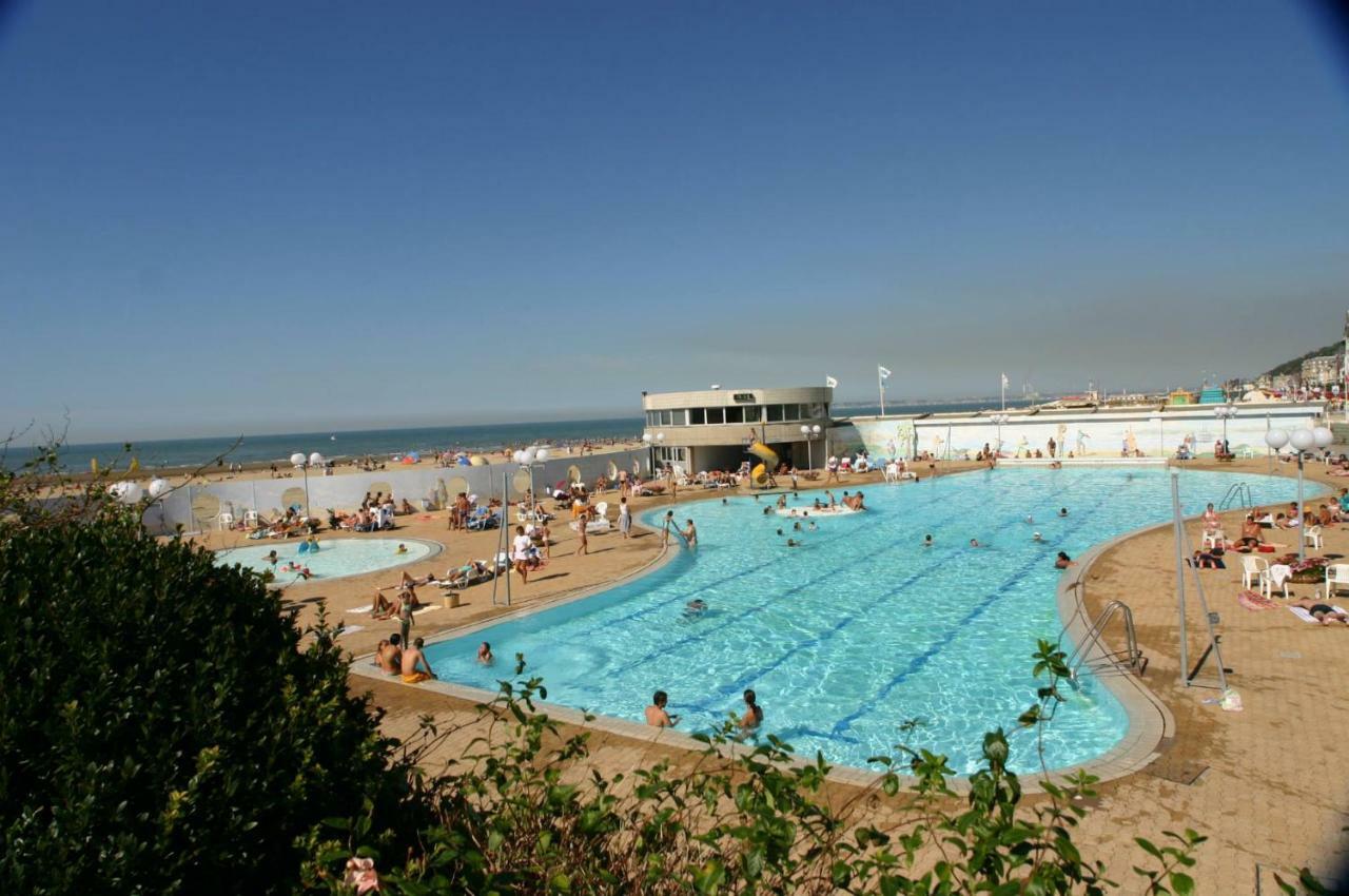 La Reine Des Plages Cls Deauville Trouville-sur-Mer Exteriér fotografie
